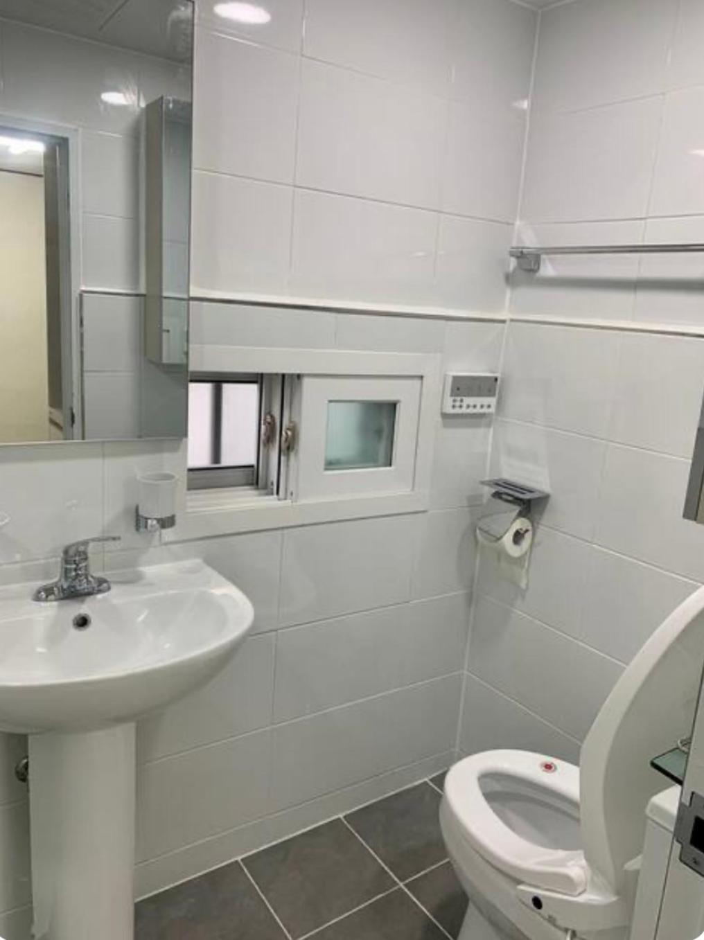 Apartment Fully Furnished And Cozy Flat *